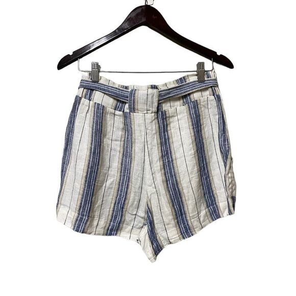 Striped paper bag blue and white shorts belt tie in front - Picture 3 of 3